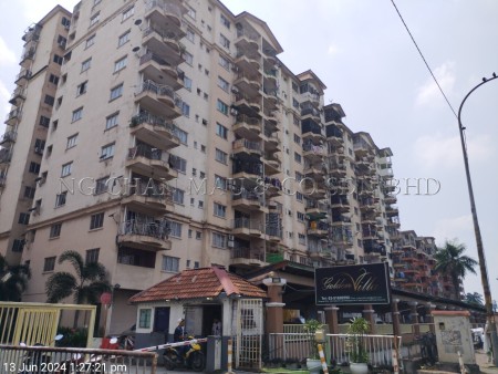 Apartment For Auction at Golden Villa