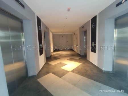 Serviced Residence for Auction