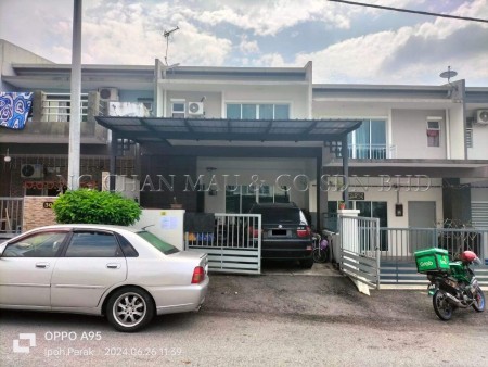 Terrace House For Auction at Scientex Meru