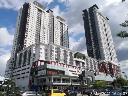 Serviced Residence For Auction at Axis Residence