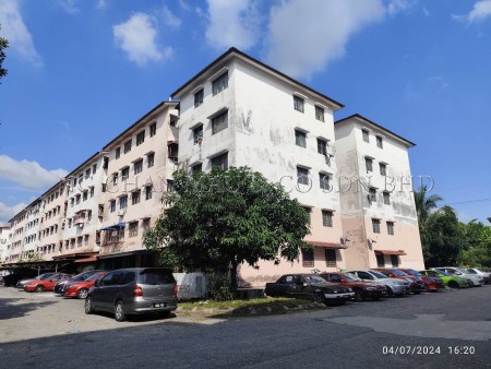 Flat For Auction at Pangsapuri Baiduri