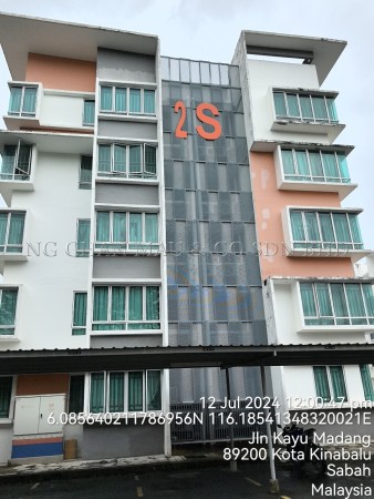 Apartment For Auction at University Utama Condominium