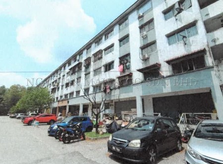 Apartment For Auction at Pangsapuri Jati