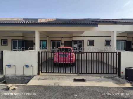 Terrace House For Auction at Perumahan Seri Damai Sejahtera