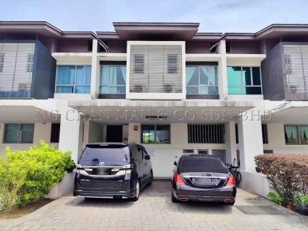 Terrace House For Auction at Schumann