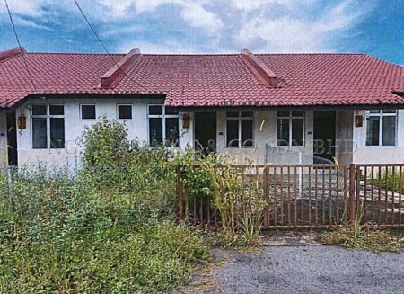 Terrace House For Auction at Taman Cenderawasih