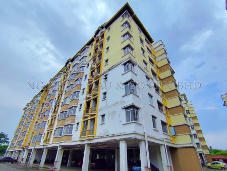 Apartment For Auction at Pangsapuri Villamas