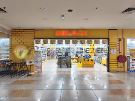 Retail Space For Auction at Heritage Leisure Mall