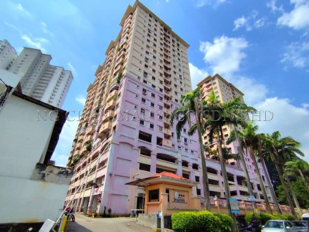 Shop For Auction at Sri Gotong Apartment