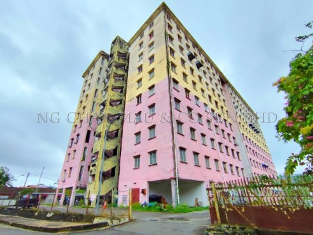 Flat For Auction at Taman Bidara