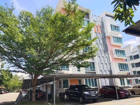 Condo For Auction at University Utama Condominium