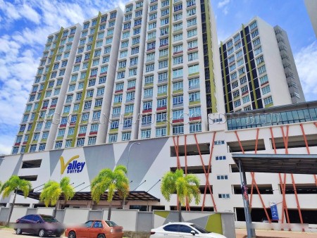 Apartment For Auction at Valley Suite Apartment @ Mahkota Valley