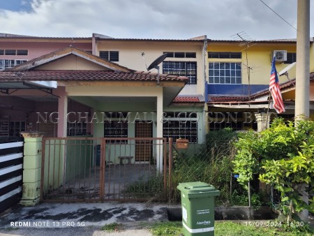 Terrace House For Auction at Kuala Lipis