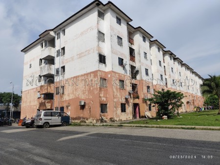 Apartment For Auction at Taman Sri Nelayan Flat
