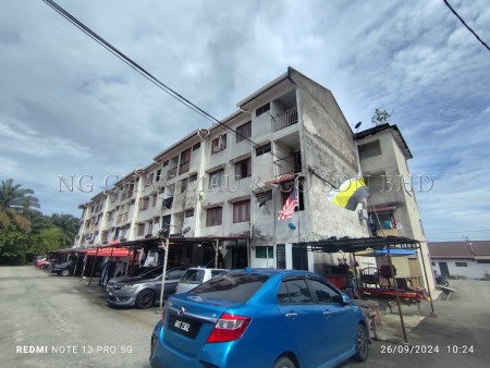 Flat For Auction at Flat Taman Emas