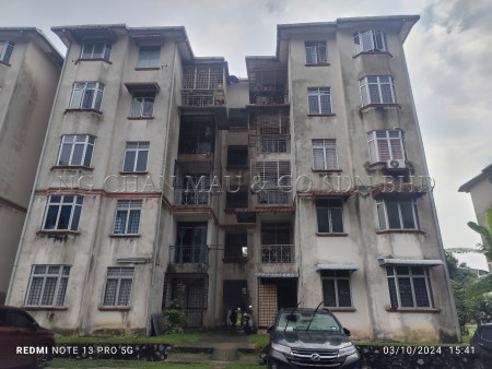 Apartment For Auction at Apartment Seri Mawar