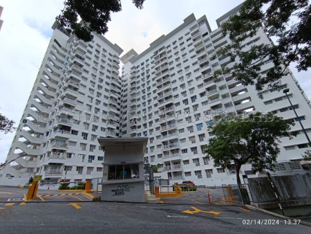 Condo For Auction at Monte Bayu