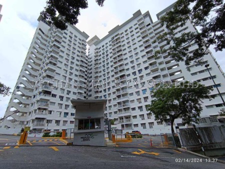 Apartment For Auction at Monte Bayu