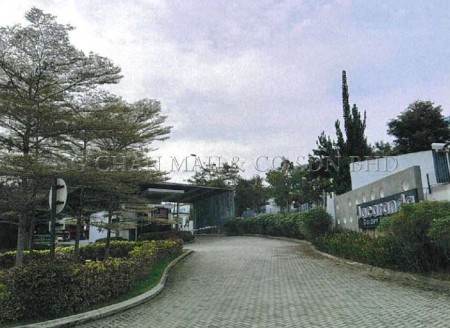 Bungalow House For Auction at Garden Residence