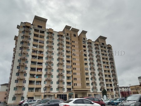 Apartment For Auction at Vistaria Apartment