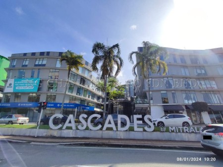 Retail Space For Auction at Cascades