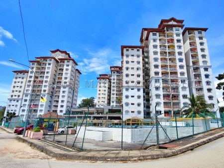 Apartment For Auction at Sunshine Bay Resort