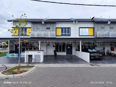 Terrace House for Auction