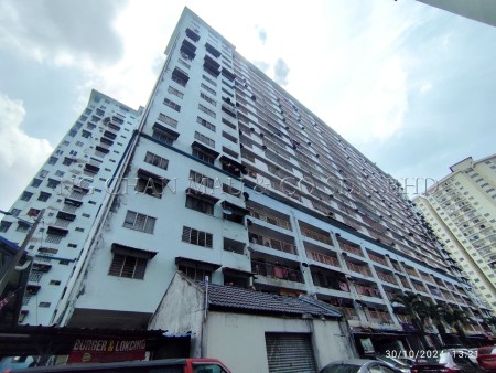 Flat For Auction at Flat Danau Kota
