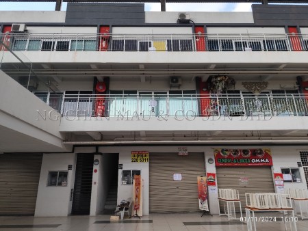 Shop Office For Auction at Bangi Gateway Shopping Complex