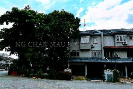 Townhouse For Auction at Bukit OUG Townhouse