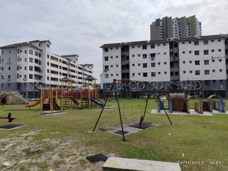 Apartment For Auction at Pangsapuri PKNS Seri Kembangan