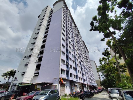 Apartment For Auction at Taman Medan Jaya Apartment