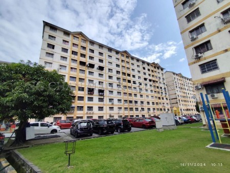 Apartment For Auction at Sri Tanjung Apartment