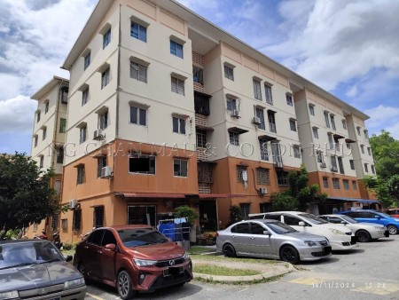 Apartment For Auction at Pangsapuri Cempaka