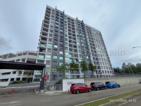 Condo For Auction at Cenderasari Perdana Condominium