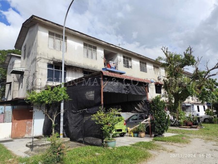 Flat For Auction at Taman Mesra