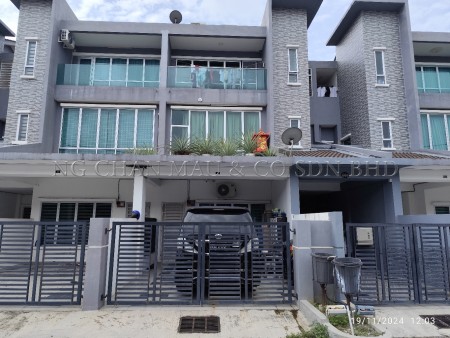 Terrace House For Auction at Taman Permatang Maju