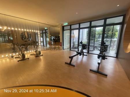 Serviced Residence for Auction