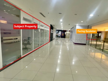 Retail Space For Auction at Axis Atrium