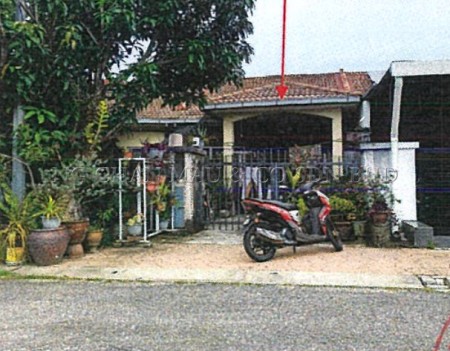 Terrace House For Auction at Kampong Jalan Kebun