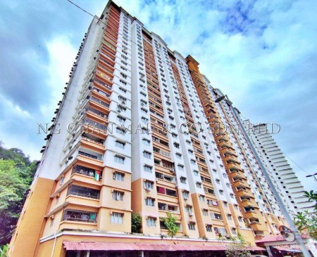 Apartment For Auction at Flora Damansara Apartment