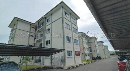 Apartment For Auction at Uni Square Apartment