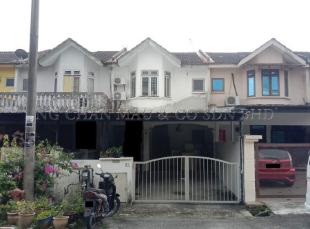 Terrace House For Auction at Taman Putra Perdana