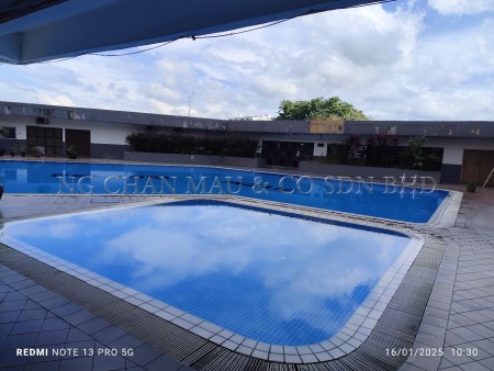 Condo for Auction