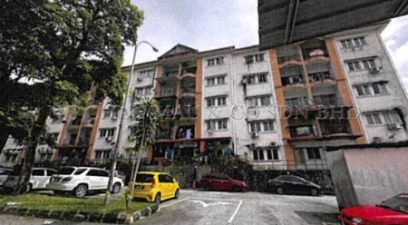 Apartment For Auction at Taman Gemilang