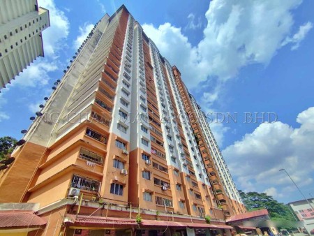 Apartment For Auction at Flora Damansara Apartment