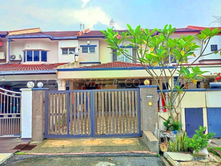 Terrace House For Auction at Taman Desa Bukit Indah