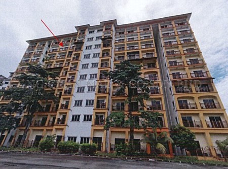 Apartment For Auction at Bukit Merah Laketown