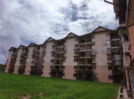 Apartment For Auction at Tropicana Apartment (Bukit Merah Resort)