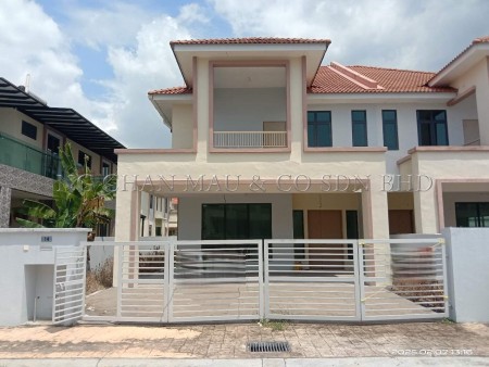 Villa For Auction at Morib